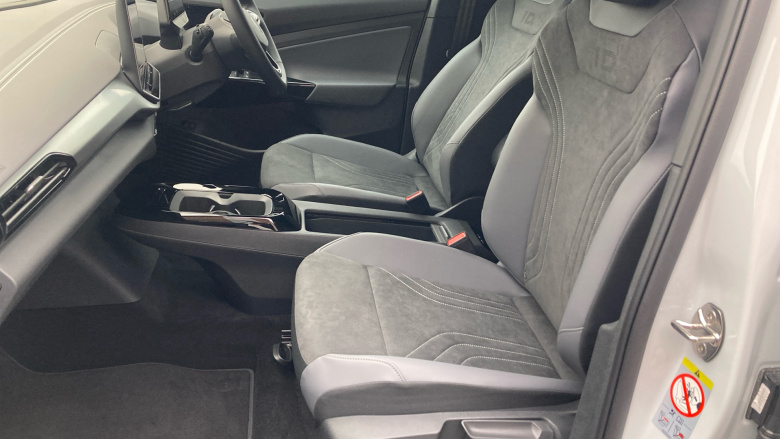 Volkswagen ID.4 210kW Match Pro 77kWh 5dr Auto Electric Estate